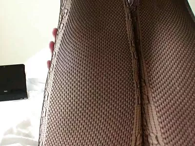 खडबडीत किशोर श्यामला एक चांगला संभोग आवश्यक
