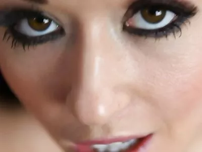 पीटर ग्रीन भाग्यवान आहे दोन एकाच वेळी तीन खडबडीत bitches